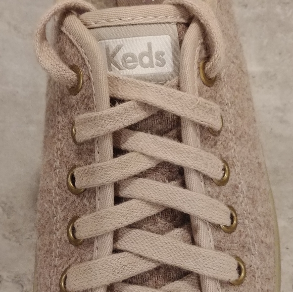 Keds Women's Size 6 Low Cut Shoes. 50% Wool Uppers Streetwear Sneakers. - Picture 7 of 9